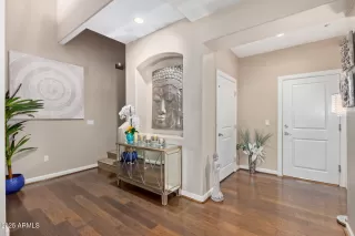 Photo #4: 6910122 Listing 