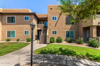 Photo #1: 6910231 Listing 