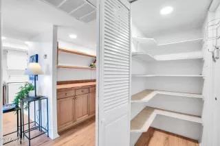 Photo #1: 6910281 Listing