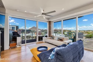 Photo #1: 6910325 Listing