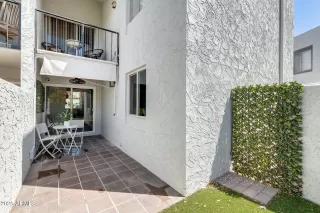 Photo #4: 6910430 Listing 