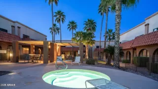 Photo #4: 6910456 Listing