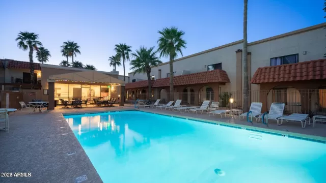 MLS: 6910496 Condo For Sale