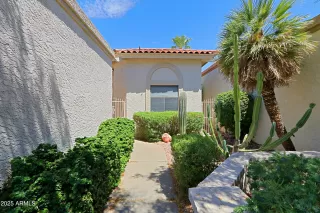 Photo #5: 6910542 Listing