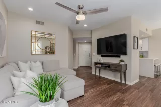 Photo #1: 6910545 Listing