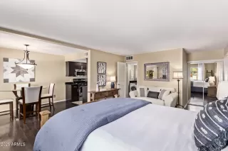 Photo #1: 6910629 Listing