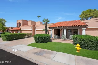 Photo #1: 6910639 Listing 