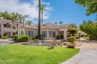Photo #1: 6910656 Listing