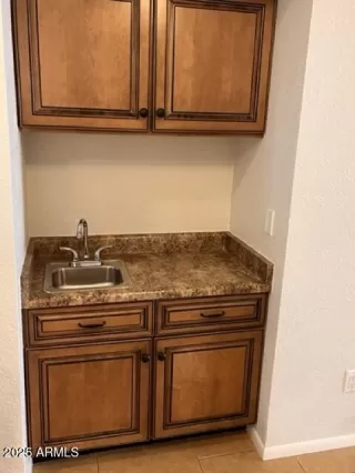 Photo #2: 6911005 Listing
