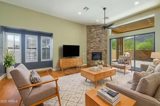 Photo #4: 6911206 Listing 