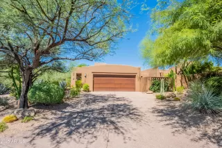 More Details about MLS # 6911281 : 8502 E CAVE CREEK ROAD#45