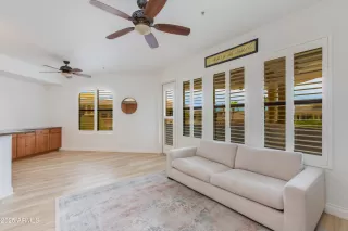 Photo #2: 6911519 Listing