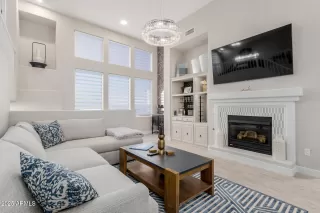 Photo #1: 6911574 Listing 