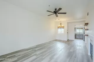 Photo #3: 6911593 Listing 