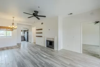 Photo #5: 6911593 Listing 