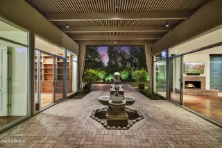 Photo #2: 6911804 Listing