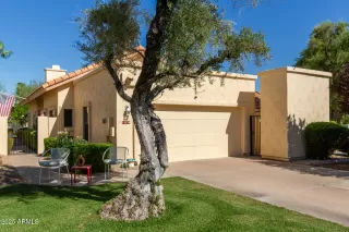 Photo #3: 6911871 Listing 