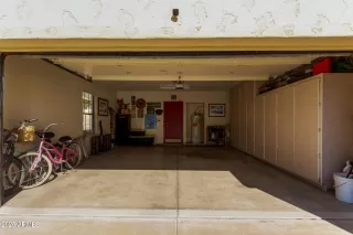 Photo #6: 6911871 Listing 