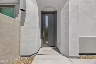 Photo #3: 6911960 Listing