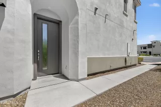 Photo #5: 6911960 Listing