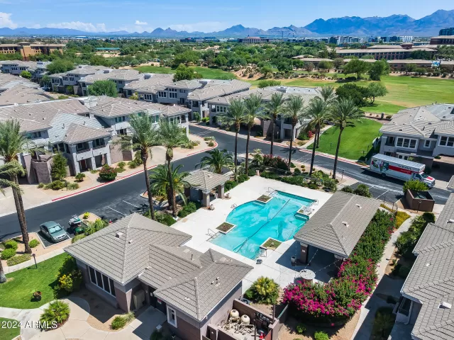 MLS: 6912073 Condo For Sale