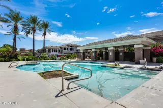 Photo #1: 6912073 Listing