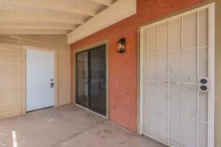 Photo #3: 6912115 Listing