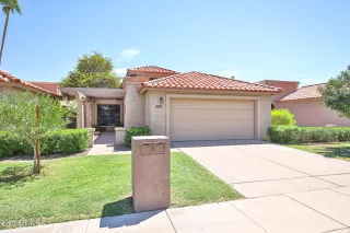 More Details about MLS # 6912393 : 6719 N 78TH PLACE