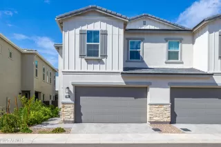 Photo #3: 6912486 Listing 