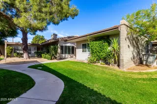 Photo #1: 6912521 Listing 
