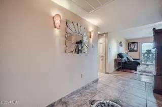 Photo #2: 6913065 Listing