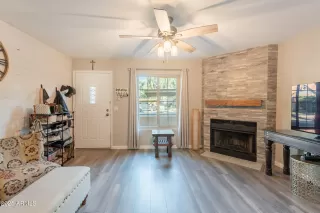 Photo #5: 6913082 Listing 