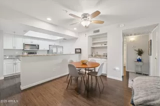 Photo #3: 6913279 Listing 