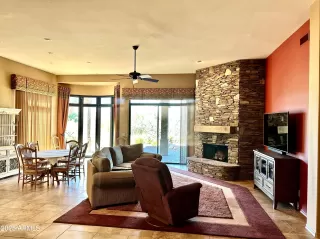 Photo #1: 6913289 Listing 