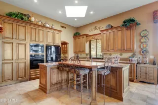 Photo #2: 6913289 Listing 
