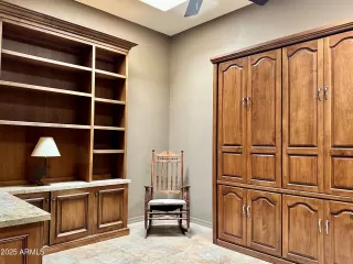 Photo #5: 6913289 Listing 