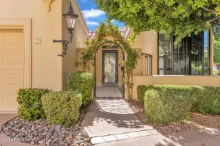 Photo #5: 6913334 Listing