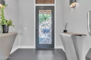 Photo #6: 6913334 Listing