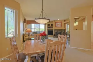 Photo #5: 6913390 Listing 
