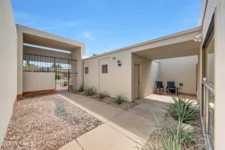 Photo #5: 6913460 Listing 