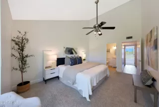 Photo #5: 6913632 Listing