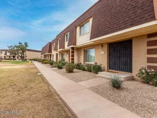 Photo #1: 6913759 Listing