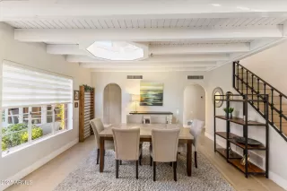 Photo #3: 6914079 Listing