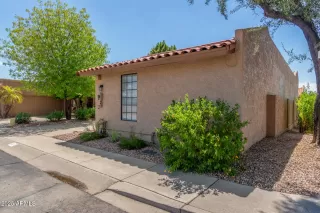 Photo #2: 6914313 Listing