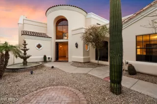 Photo #4: 6914481 Listing