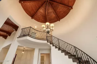 Photo #6: 6914481 Listing