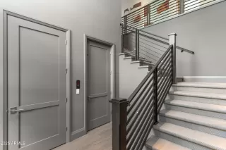 Photo #6: 6914544 Listing