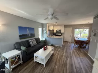 Photo #2: 6914646 Listing