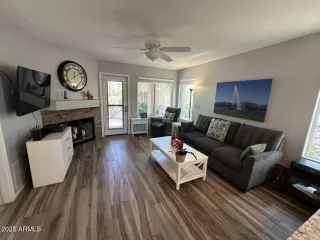 Photo #3: 6914646 Listing