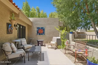 Photo #4: 6914650 Listing